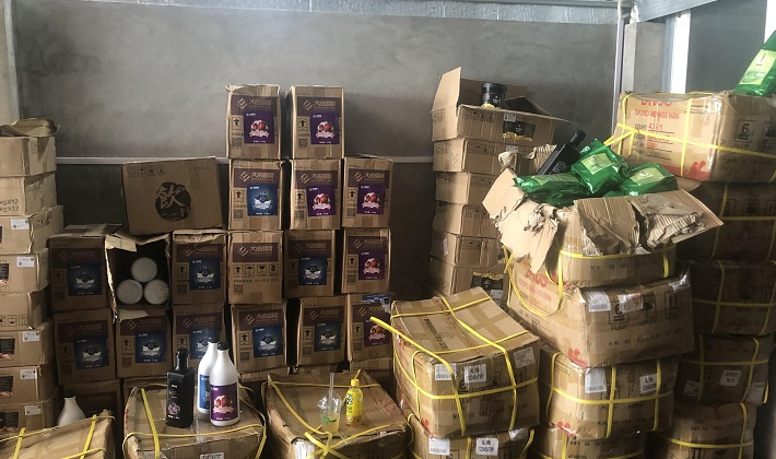 QLTT Hà Nội: Liên tiếp phát hiện số lượng lớn nguyên liệu làm trà sữa không rõ nguồn gốc