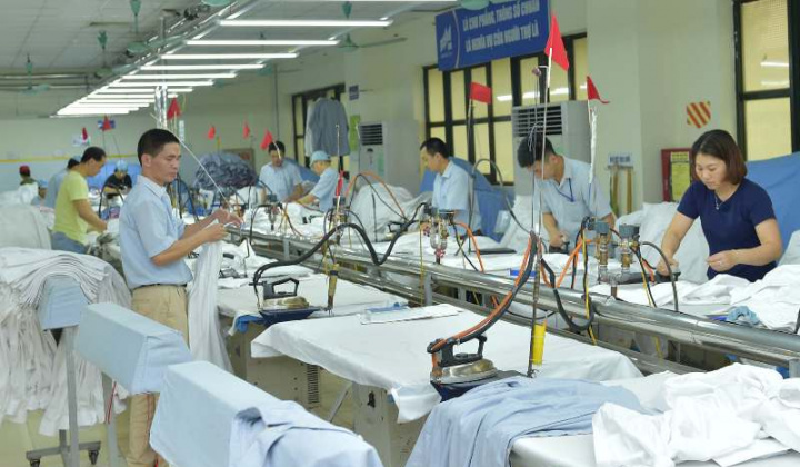 Doanh nghiệp dệt may vẫn "trống" đơn hàng cuối năm