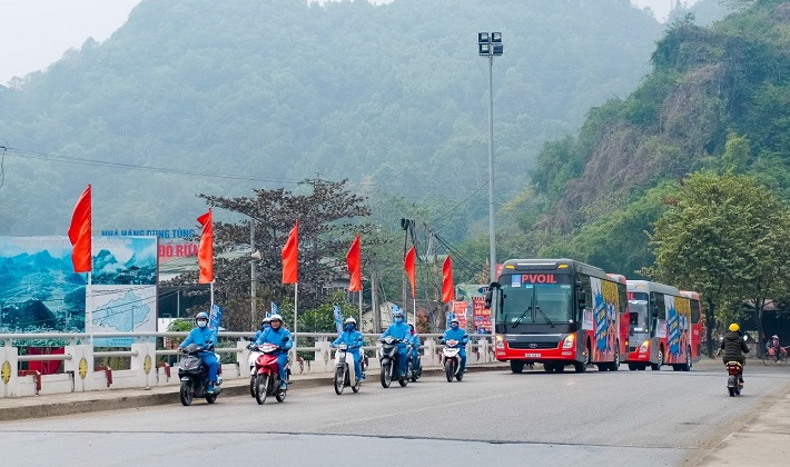 PVOIL Roadshow - Hành trình xuyên Việt