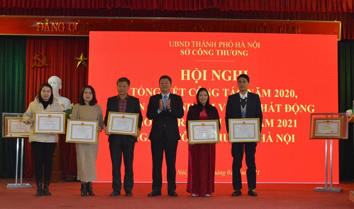 Ngành Công Thương Hà Nội: Quyết tâm thực hiện mục tiêu kép cho năm 2021