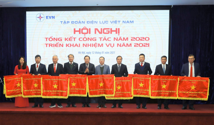 EVNHCMC: Xứng đáng là ngọn cờ đầu của ngành Điện