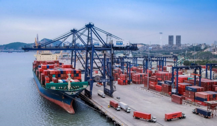 Nhộn nhịp hoạt động xuất khẩu những ngày đầu năm mới