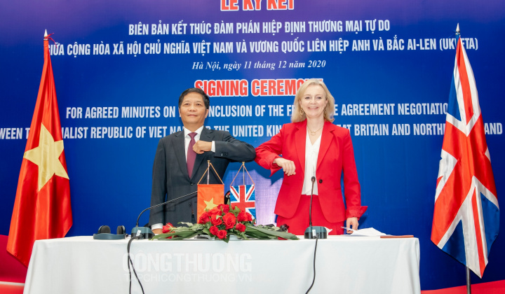 Xuất siêu kỷ lục, ký RCEP và UKVFTA - điểm sáng trong bức tranh ngoại thương