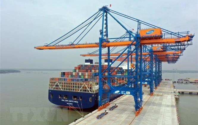 Sự hài lòng của khách hàng về chất lượng dịch vụ logistics tại Cảng tổng hợp Bình Dương