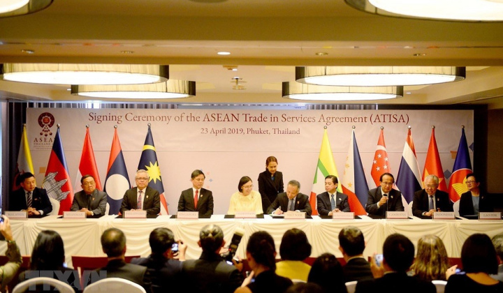 Việt Nam chính thức phê duyệt Hiệp định Thương mại Dịch vụ ASEAN