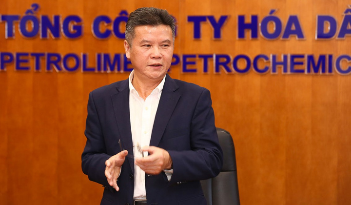 Lãnh đạo Tập đoàn Xăng dầu Việt Nam thăm, làm việc tại PLC