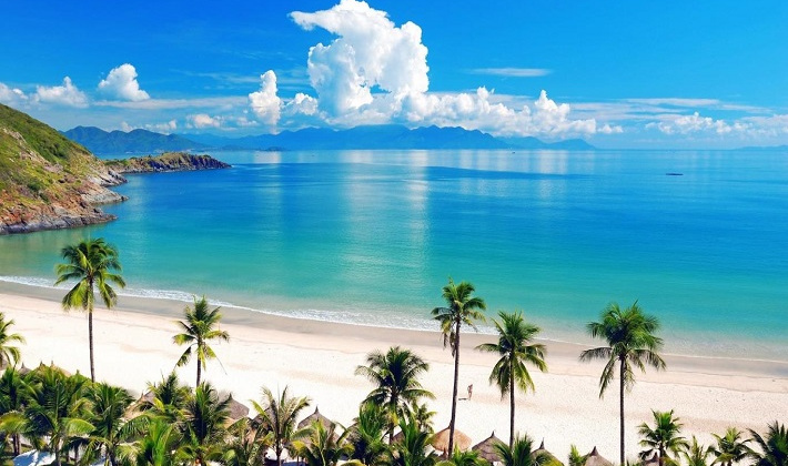 Xây dựng cơ sở dữ liệu tuyến điểm du lịch TP. Hồ Chí Minh - Nha Trang - Đà Lạt