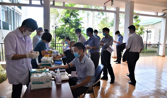 Công ty Nhôm Đắk Nông - TKV tổ chức khám sức khỏe định kỳ cho người lao động