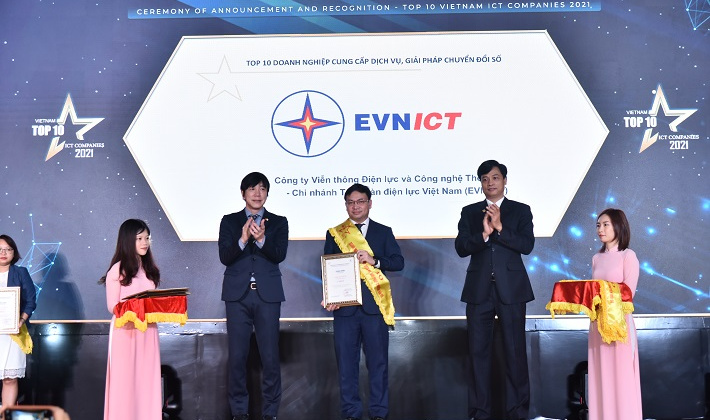 Đổi mới phong trào thi đua “Càng khó khăn càng phải thi đua”