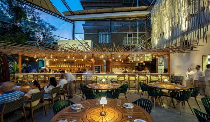 Factors affecting the satisfaction of customers with delivery services during the COVID-19 pandemic: Case study of Yugen Bar in Ho Chi Minh City