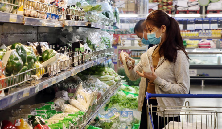 Hà Nội không để khan hàng, tăng giá dịp cuối năm