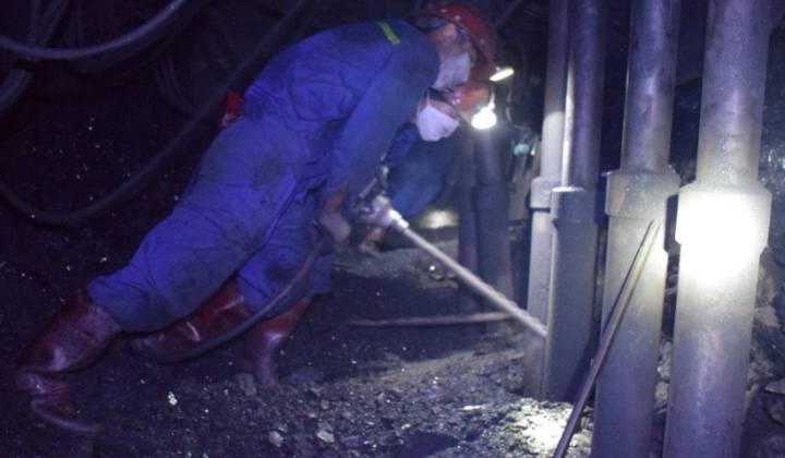 Than Thống Nhất: Phân xưởng Khai thác 7 hoàn thành thắng lợi mục tiêu kép tháng 10/2021