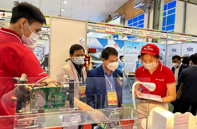 Điện Quang tham gia kết nối các nhà cung cấp tại triển lãm VIMEXPO 2021