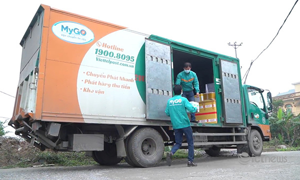 Chiến lược  chuyển dịch từ công ty chuyển phát truyền thống sang công ty Logistics của Viettel Post