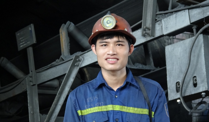 Thợ lò "9X" của Than Thống Nhất - Tấm gương "Người thợ mỏ - Người chiến sỹ"