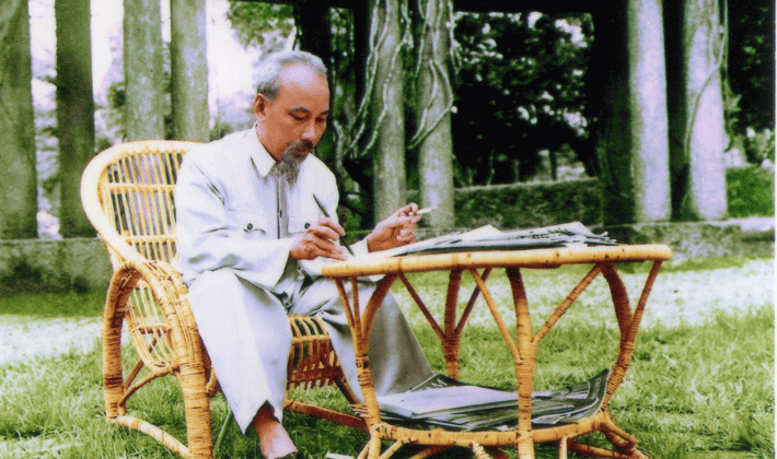 Tư tưởng Hồ Chí Minh về tính tự chủ của nền kinh tế