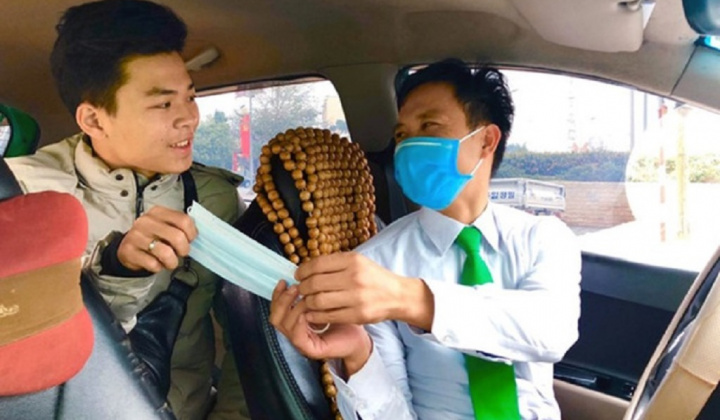 Biện pháp phòng tránh COVID-19 khi di chuyển bằng ôtô