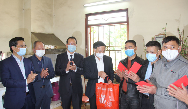 Nỗ lực chăm lo Tết đầm ấm, trọn vẹn cho thợ mỏ