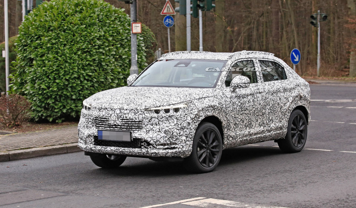 Honda HR-V 2022: Rò rỉ thiết kế thương mại dáng coupe thể thao