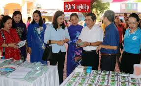 Mối quan hệ giữa hỗ trợ xã hội, nhận thức năng lực và ý định khởi sự kinh doanh xã hội