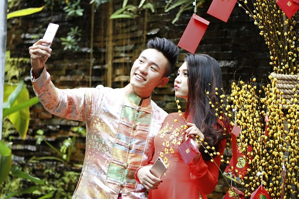 Long lanh đón Tết cùng loạt smartphone cực đỉnh cho tín đồ đam mê chụp ảnh