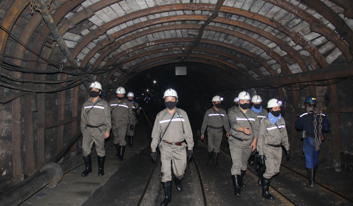 Chủ tịch HĐTV TKV Lê Minh Chuẩn kiểm tra sản xuất tại Công ty Than Mạo Khê