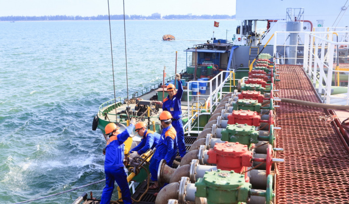 Petrolimex phát động 2 trọng tâm thi đua năm 2021