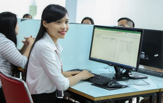 Thách thức và giải pháp hội nhập kế toán quốc tế của Việt Nam hiện nay