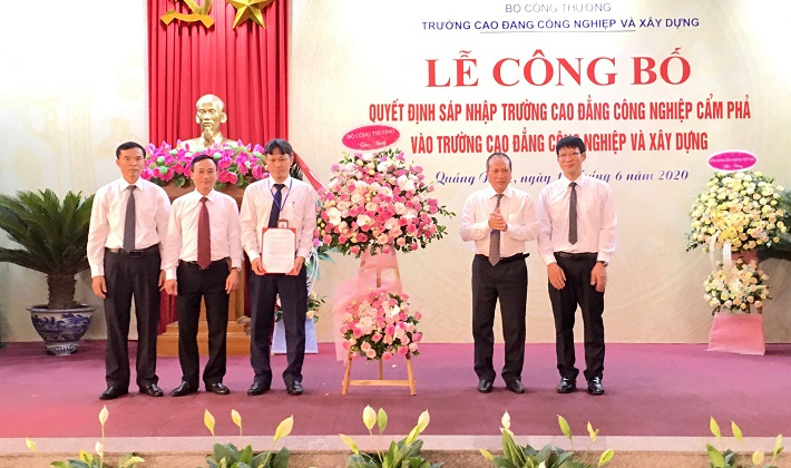 Bài học kinh nghiệm từ thực tiễn sắp xếp, tổ chức lại các đơn vị sự nghiệp giáo dục, đào tạo theo Kế hoạch số 04-KH/BCSĐ của Ban cán sự đảng Bộ Công Thương thực hiện Nghị quyết số 19-NQ/TW