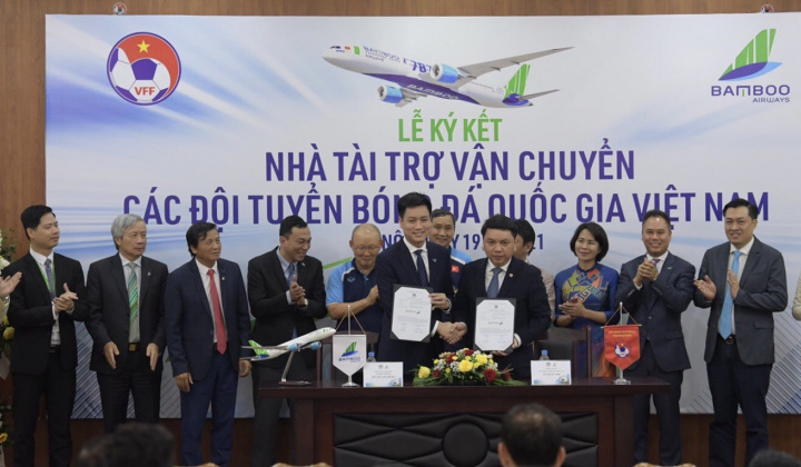 Bamboo Airways tài trợ vận chuyển 3 năm cho các Đội tuyển bóng đá Quốc gia Việt Nam