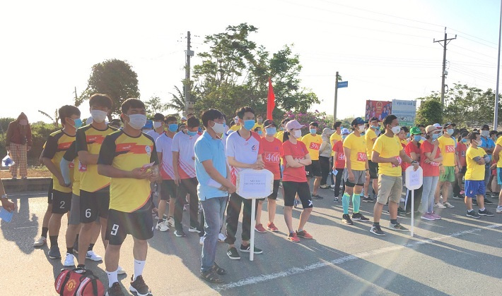 Nhà máy Nhiệt điện Vĩnh Tân 4: Tài trợ tổ chức Giải Vượt đồi cát Bình Thạnh