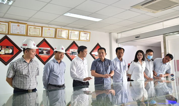 Công ty Nhôm Đắk Nông - TKV đón Đoàn Lãnh đạo Bộ Lao động, Thương binh và Xã hội về làm việc