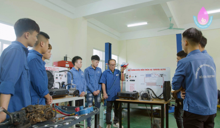 Cao đẳng Kỹ thuật Công nghiệp: Chặng đường 55 năm không ngừng đổi mới