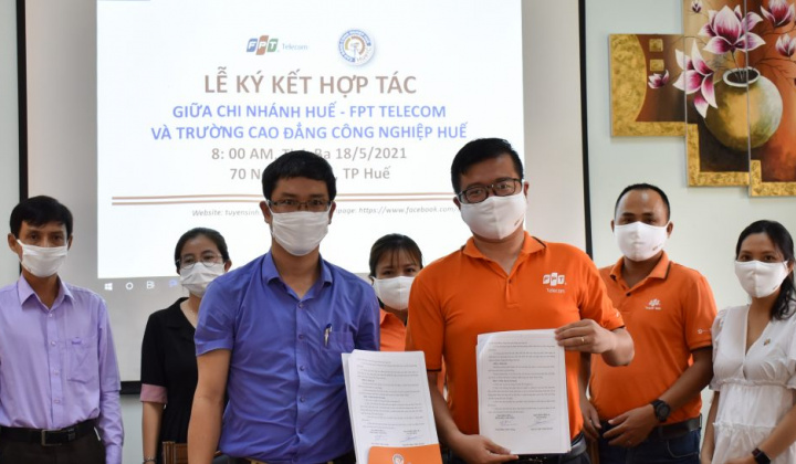HueIC: Ký kết hợp tác với Chi nhánh Huế, Công ty cổ phần Viễn thông FPT