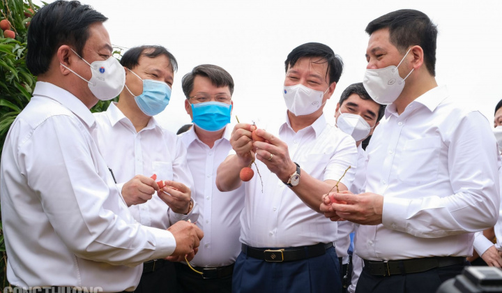 E-magazine: Bộ Công Thương huy động tổng lực hỗ trợ địa phương tiêu thụ nông sản