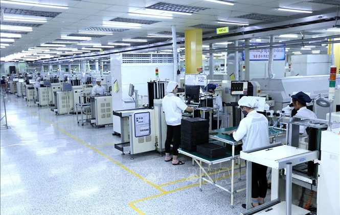 Đổi mới mô hình tăng trưởng: Nhìn từ thực tiễn địa phương