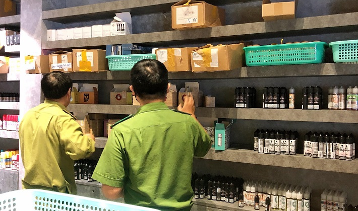 QLTT Hà Nội: Một lượng lớn thuốc lá điện tử không rõ nguồn gốc bị thu giữ