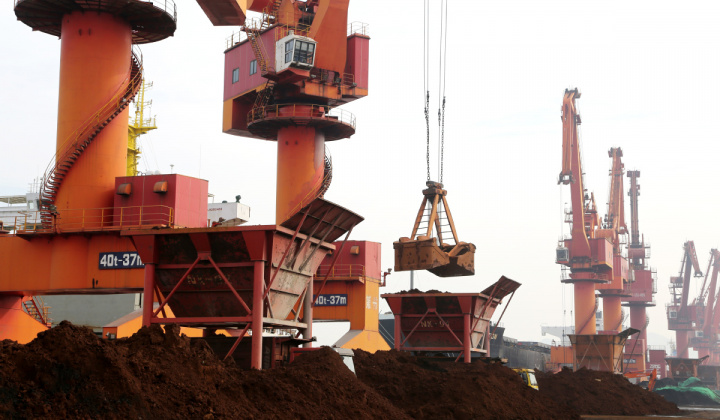 Giá quặng sắt giảm phiên thứ 7 liên tiếp, lao dốc 14,2% so với mức đỉnh hồi tháng 5