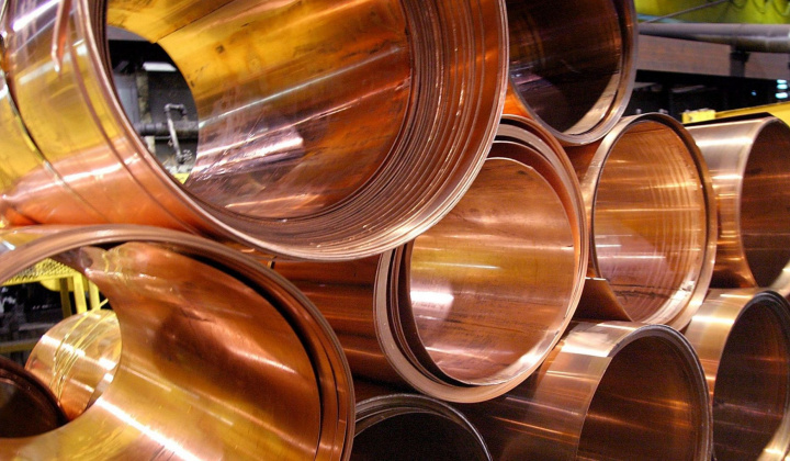 Giá kim loại đồng phục hồi, dứt mạch lao dốc 4 phiên liên tiếp