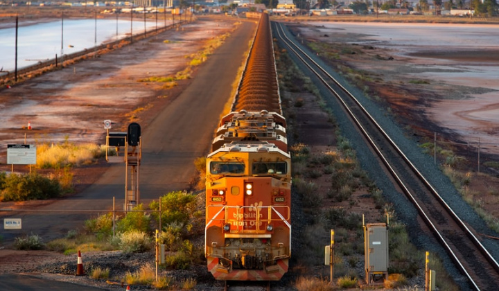 Dự báo nguồn cung tiếp tục ở mức thấp, giá quặng sắt neo cao trên 220 USD/tấn