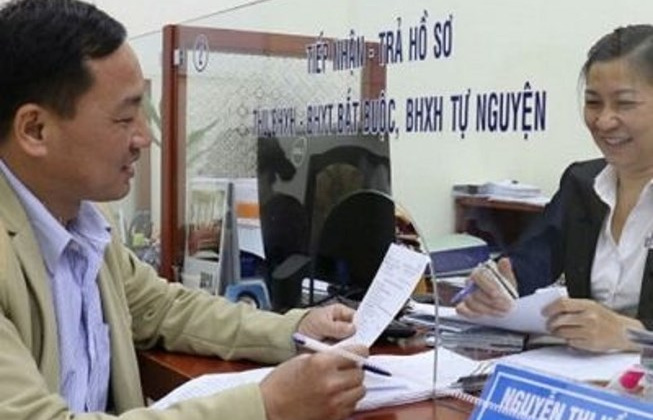 Nghiên cứu các yếu tố ảnh hưởng đến quyết định tham gia bảo hiểm xã hội tự nguyện của người lao động khu vực phi chính thức tại huyện Hàm Tân, tỉnh Bình Thuận