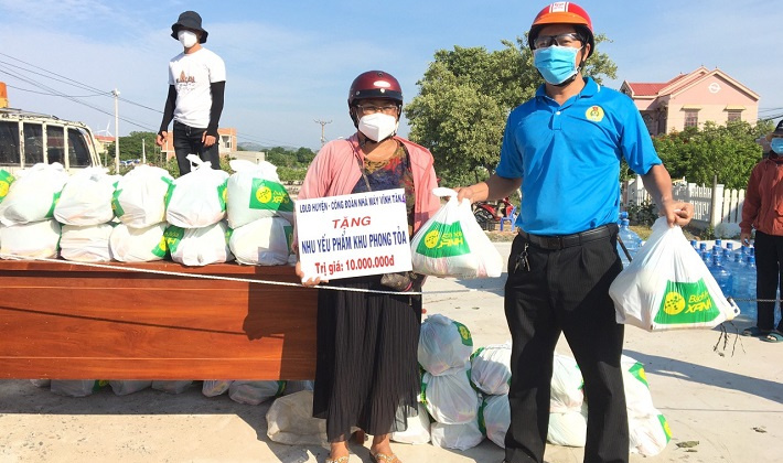 Nhiệt điện Vĩnh Tân 4: Ấm áp, nghĩa tình với đồng bào khó khăn khu phong tỏa