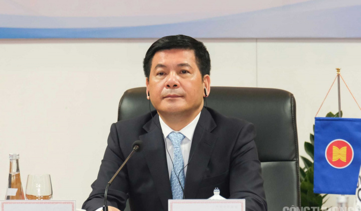 Bộ trưởng Nguyễn Hồng Diên: Việt Nam khẳng định tinh thần chủ động, năng động trong triển khai các sáng kiến thực hiện Cộng đồng Kinh tế ASEAN
