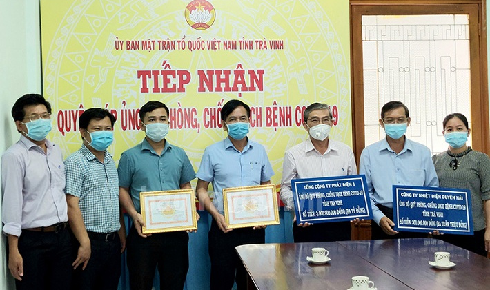 Tổng công ty Phát điện 1 ủng hộ Quỹ phòng chống Covid-19 tỉnh Trà Vinh