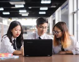 Một số giải pháp nâng cao chất lượng đào tạo trực tuyến trong các trường đại học tại Việt Nam trong bối cảnh công nghiệp 4.0