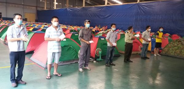 Công đoàn Hóa chất hỗ trợ đoàn viên, CNLĐ khó khăn do ảnh hưởng của dịch bệnh Covid-19