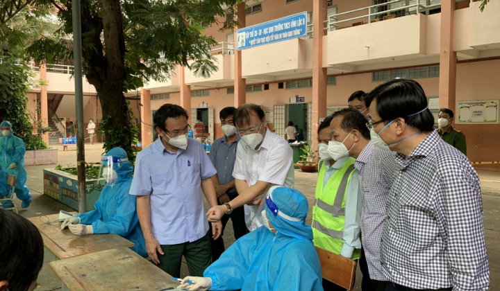 Thứ trưởng Đỗ Thắng Hải tham gia Đoàn công tác Chính phủ làm việc tại huyện Bình Chánh