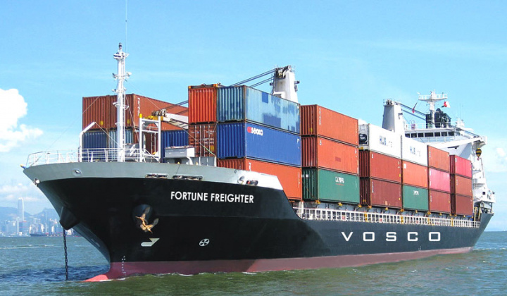 Để vận tải hàng xuất khẩu Việt Nam thông suốt