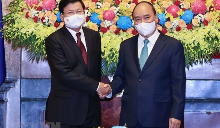 Chủ tịch nước Nguyễn Xuân Phúc lên đường thăm chính thức CHDCND Lào