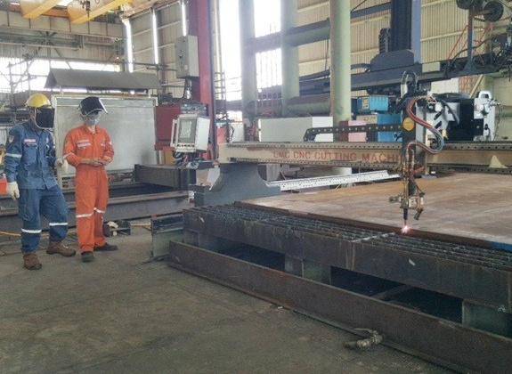 Vietsovpetro chế tạo 2 chân đế giàn khoan cho dự án của PTTEP (Thái Lan)